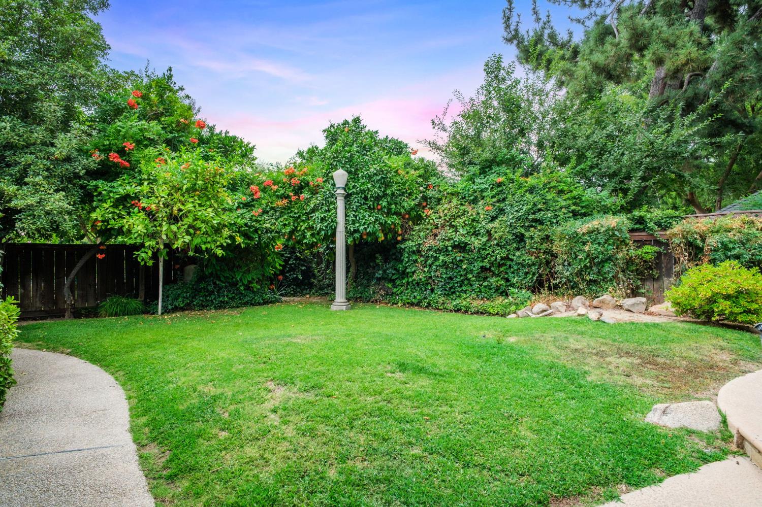 3146 W Alluvial Ave, Fresno, CA 93711