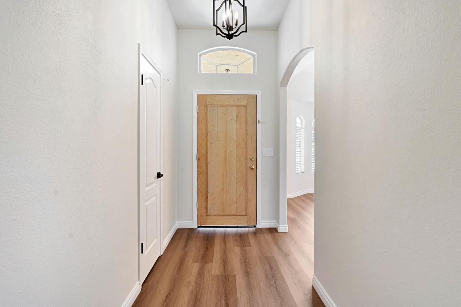 3550 W Escalon Ave, Fresno, CA 93711