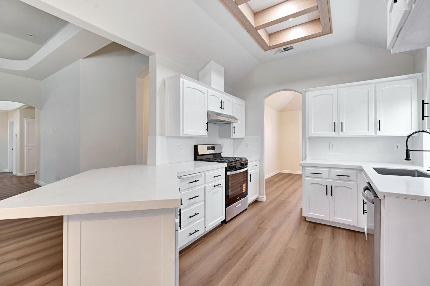 3550 W Escalon Ave, Fresno, CA 93711
