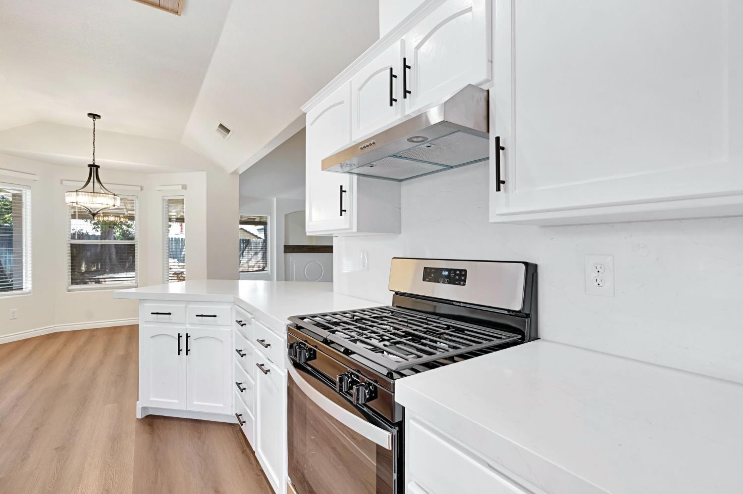 3550 W Escalon Ave, Fresno, CA 93711