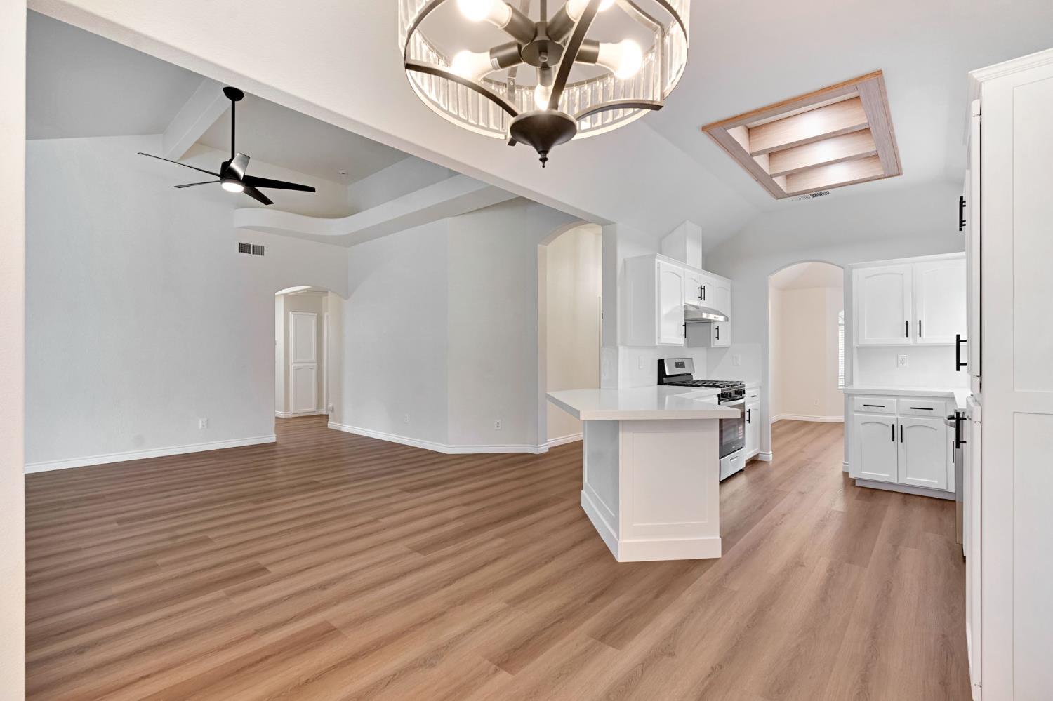 3550 W Escalon Ave, Fresno, CA 93711