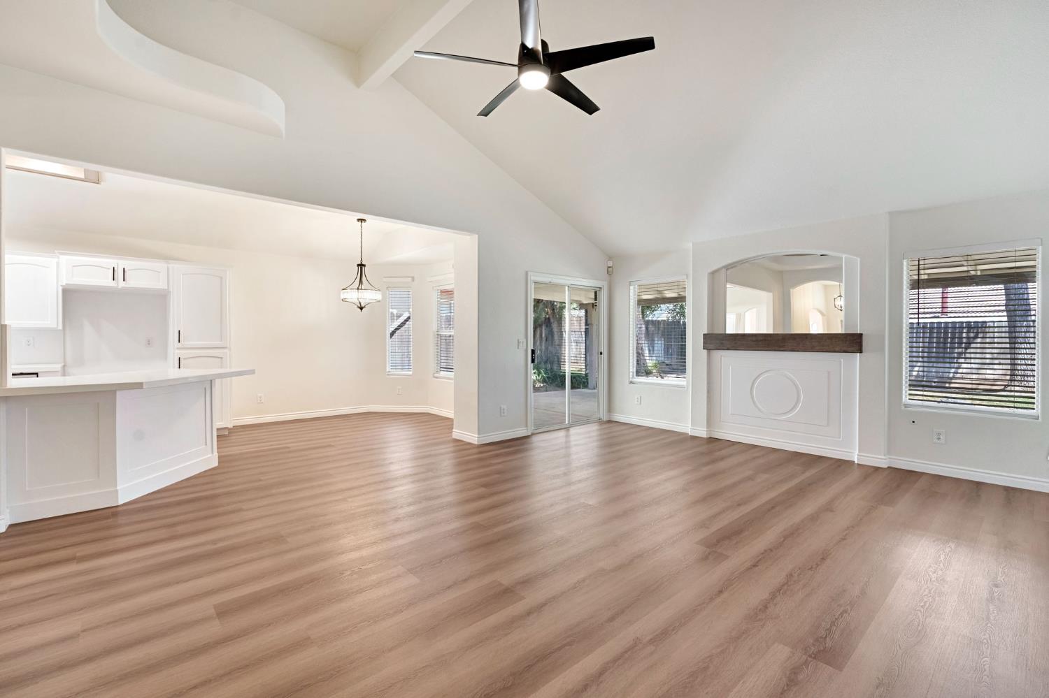 3550 W Escalon Ave, Fresno, CA 93711