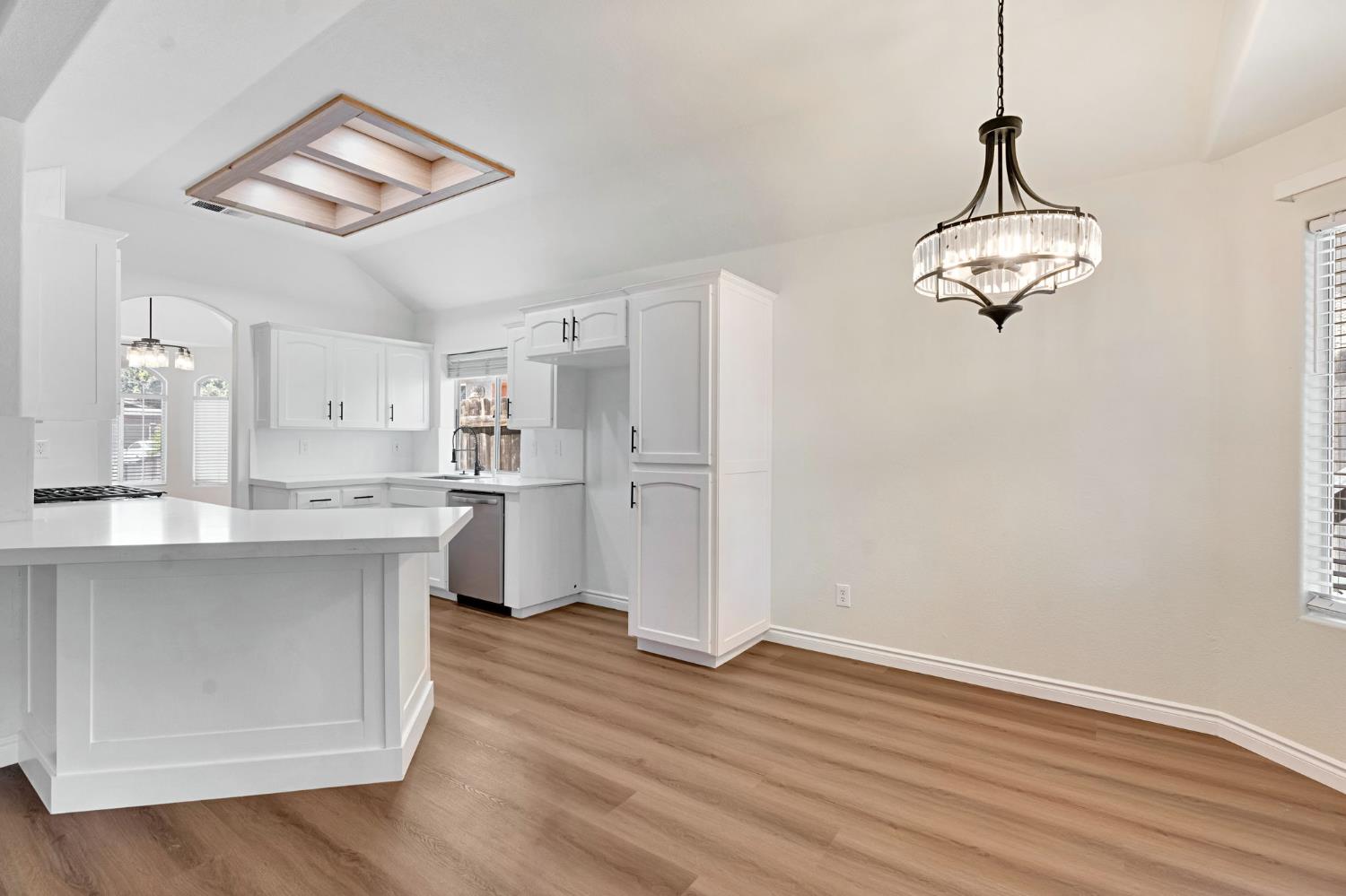 3550 W Escalon Ave, Fresno, CA 93711