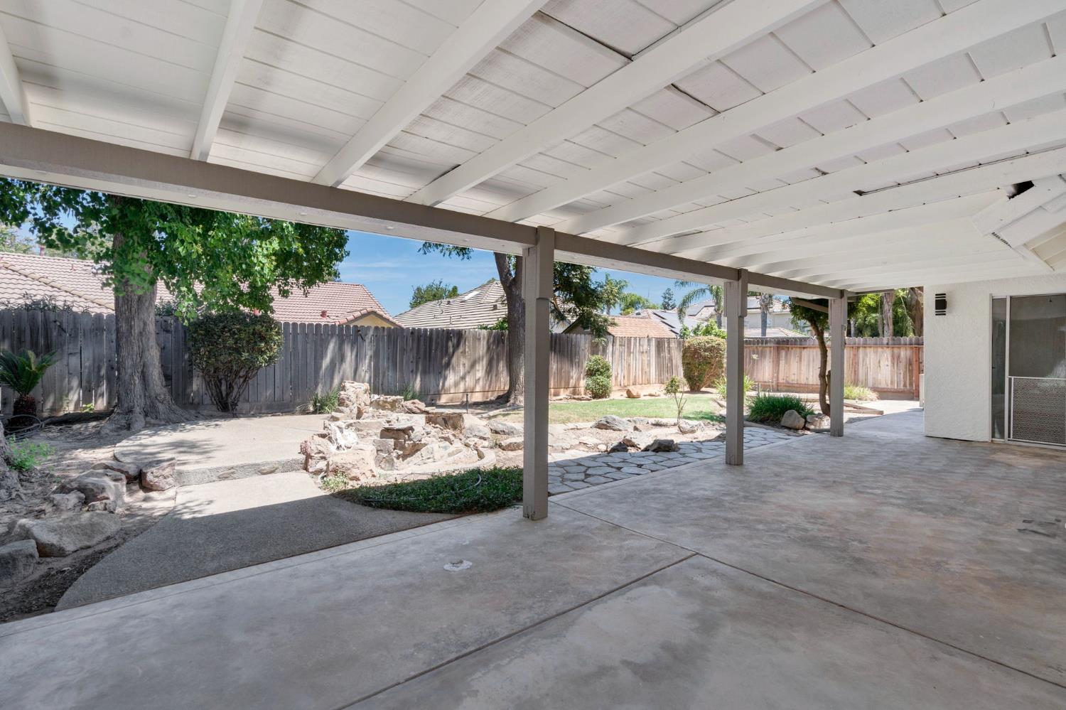 3550 W Escalon Ave, Fresno, CA 93711