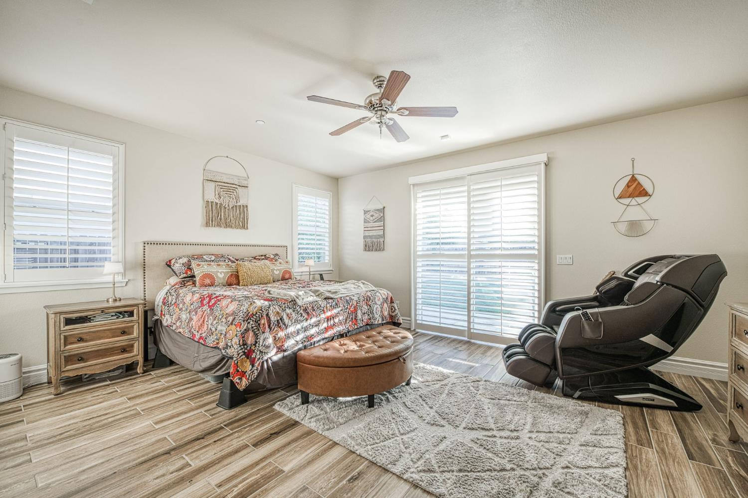 1266 N Redington Ave, Clovis, CA 93619