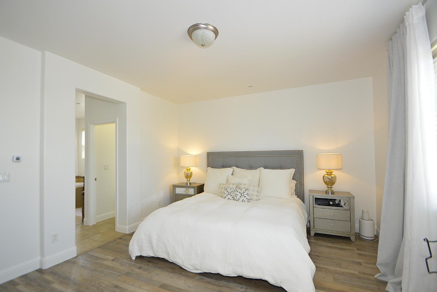 4287 Salem Ln, Clovis, CA 93619