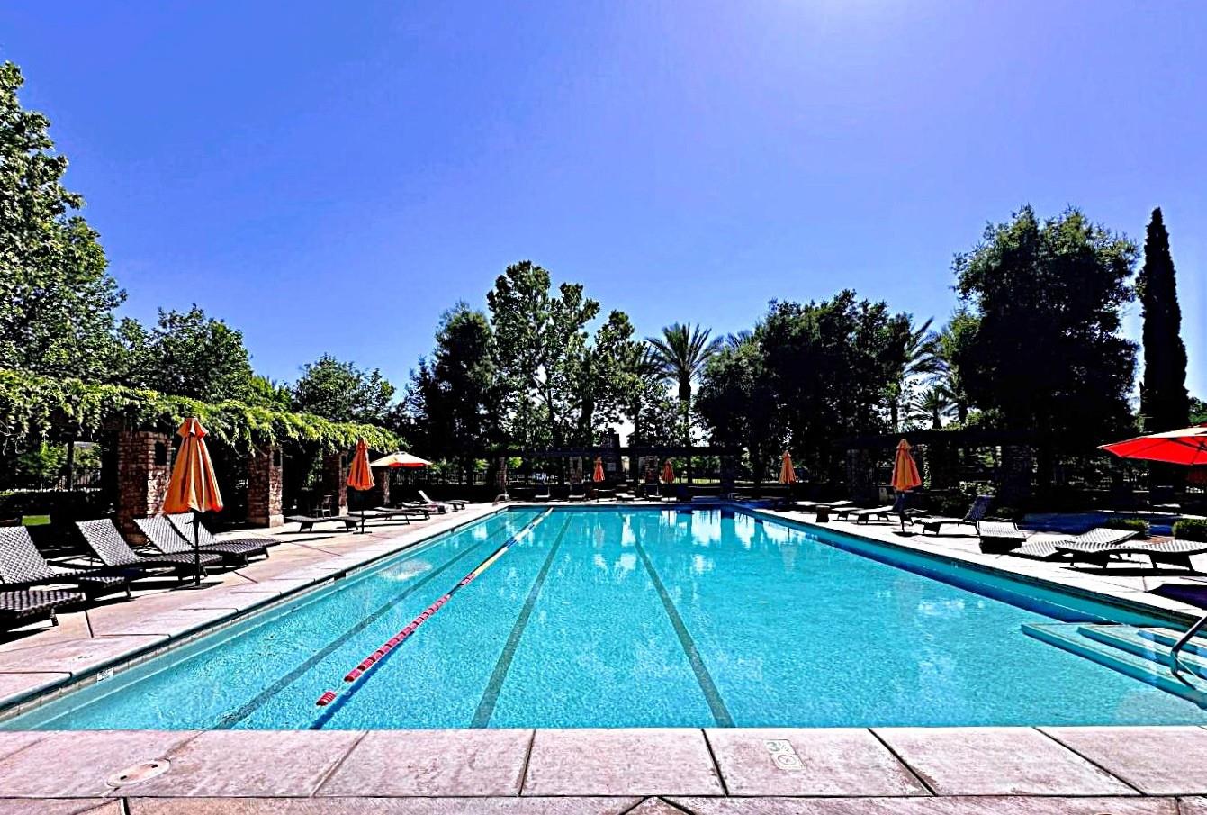 4287 Salem Ln, Clovis, CA 93619