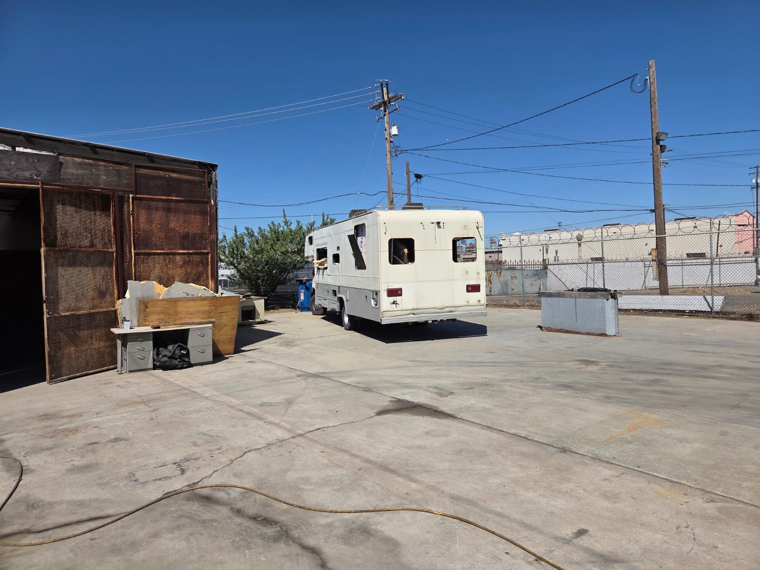 143 Fulton St, Fresno, CA 93721
