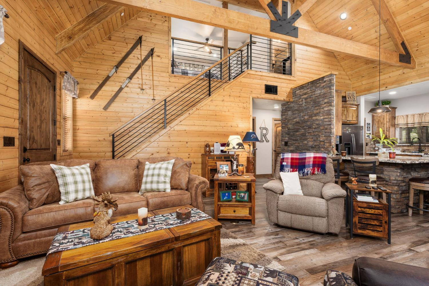 41310 Cedar Ridge Ln, Shaver Lake, CA 93664