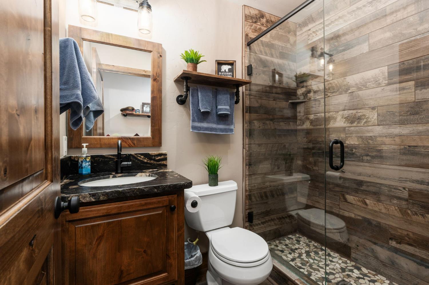 41310 Cedar Ridge Ln, Shaver Lake, CA 93664