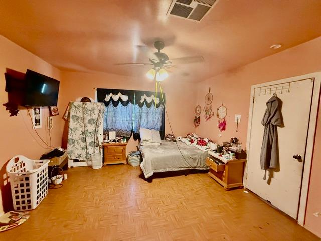 2103 Floral Ave, Selma, CA 93662
