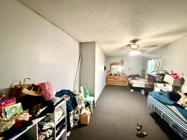 2103 Floral Ave, Selma, CA 93662