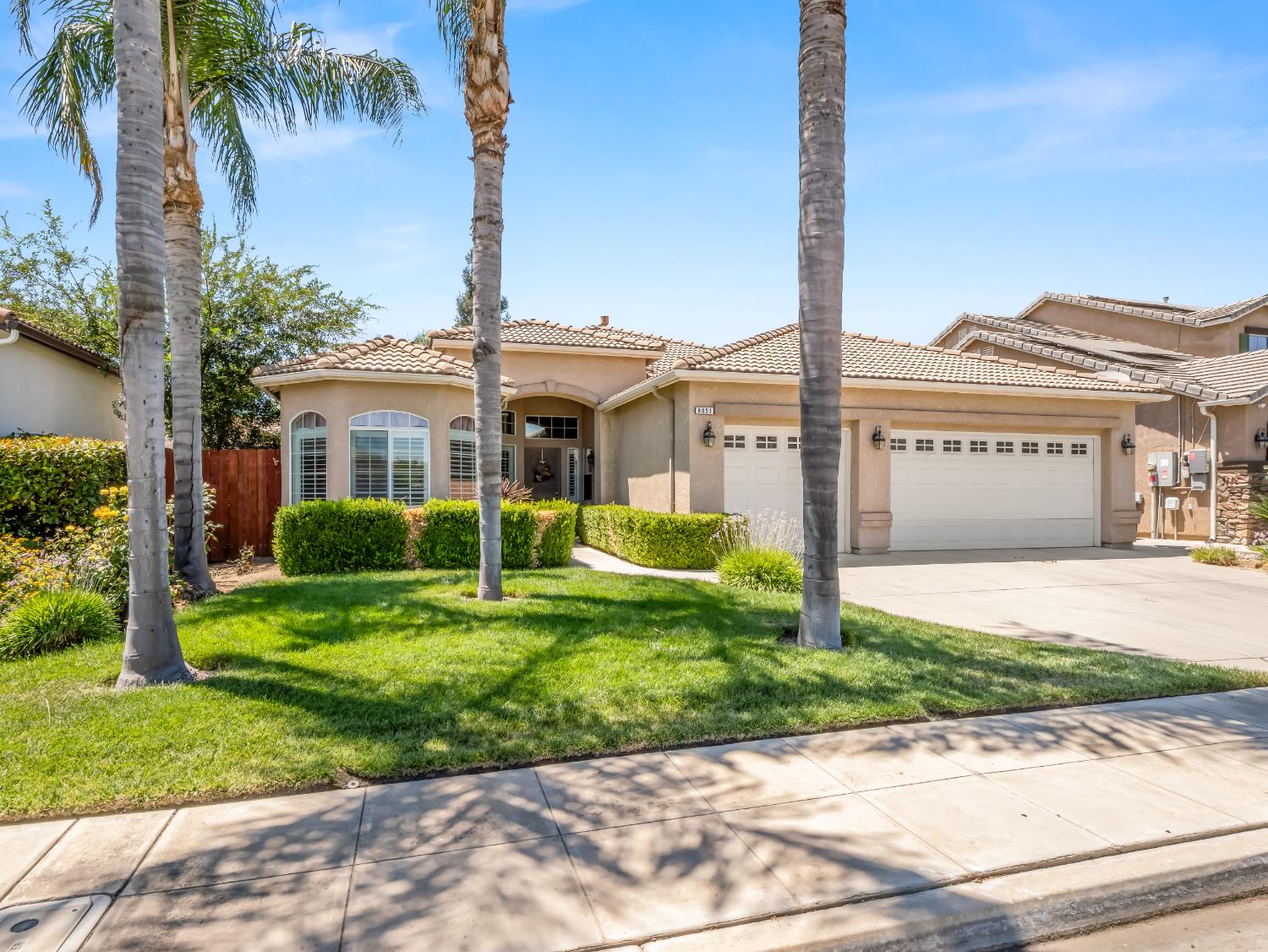 8051 N Paula Ave, Fresno, CA 93720