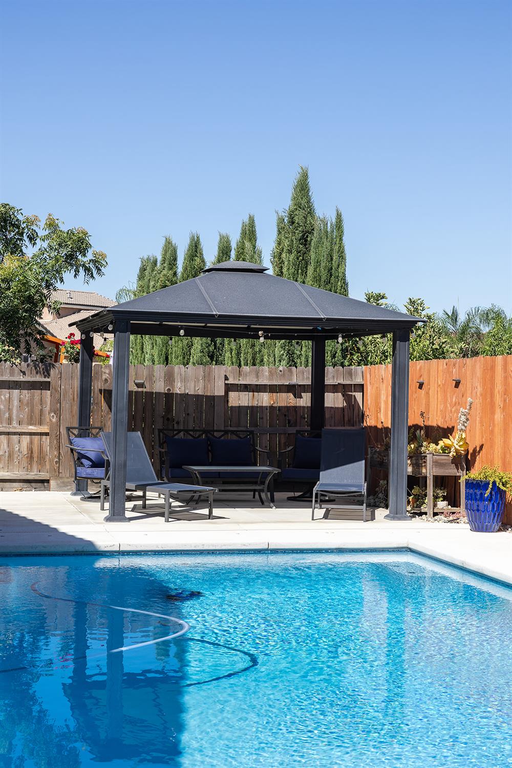 4019 Portals Ave, Clovis, CA 93619