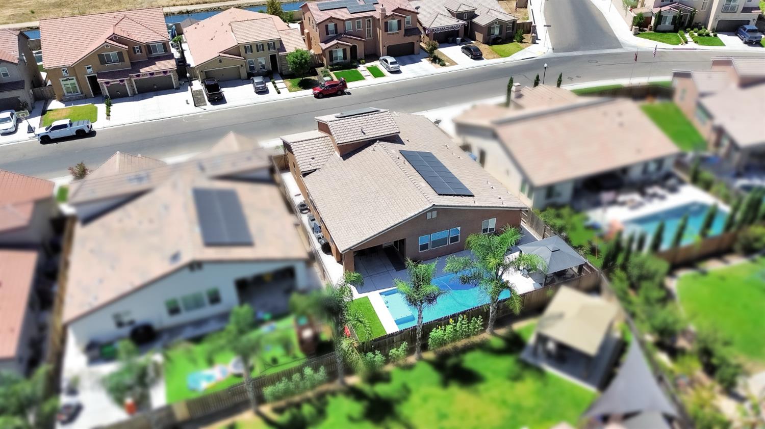 4019 Portals Ave, Clovis, CA 93619