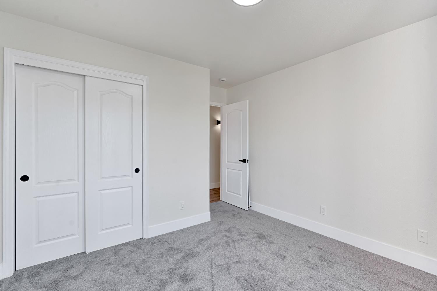 5301 W Troy Ave, Fresno, CA 93722