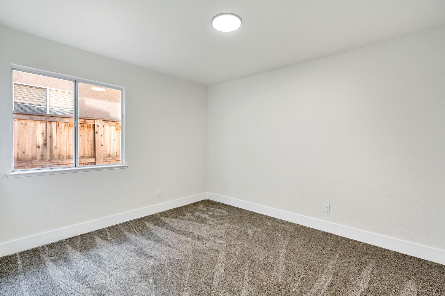 5301 W Troy Ave, Fresno, CA 93722