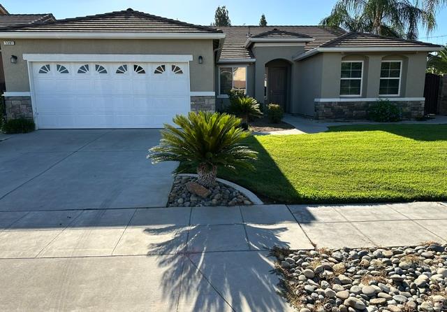 1387 S Karen Ave, Fresno, CA 93727