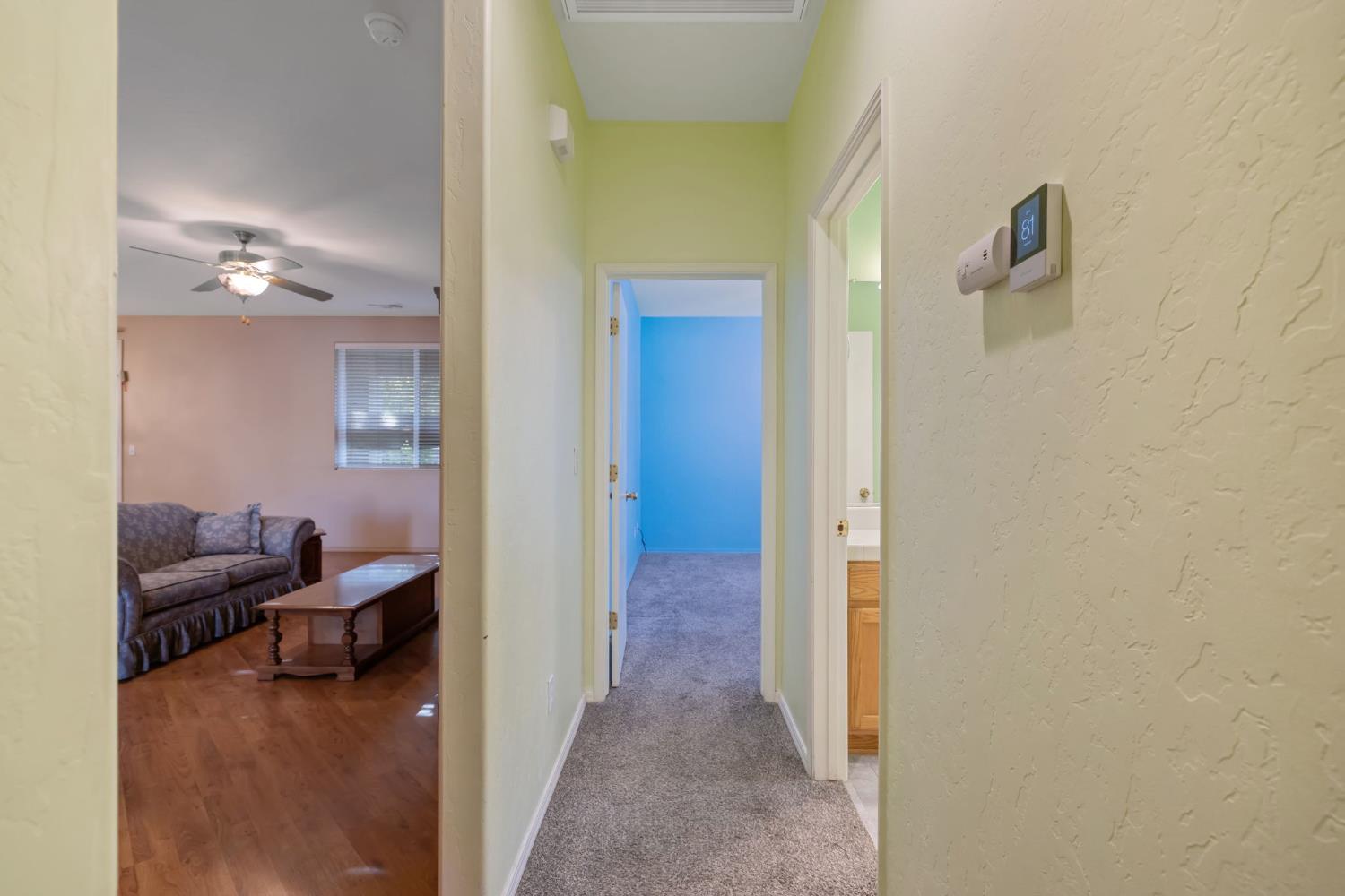 1387 S Karen Ave, Fresno, CA 93727