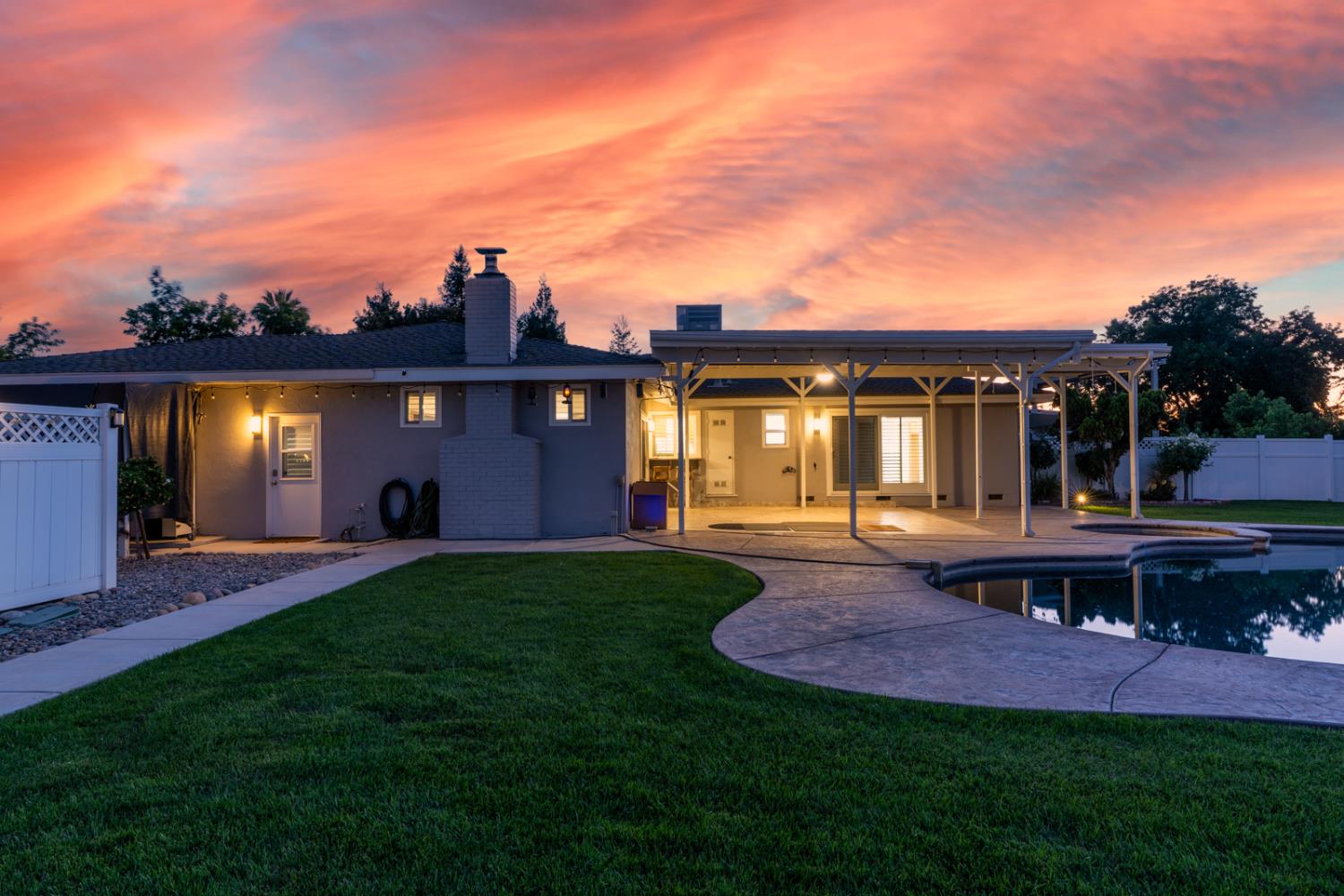 2830 Dunn Rd, Merced, CA 95340