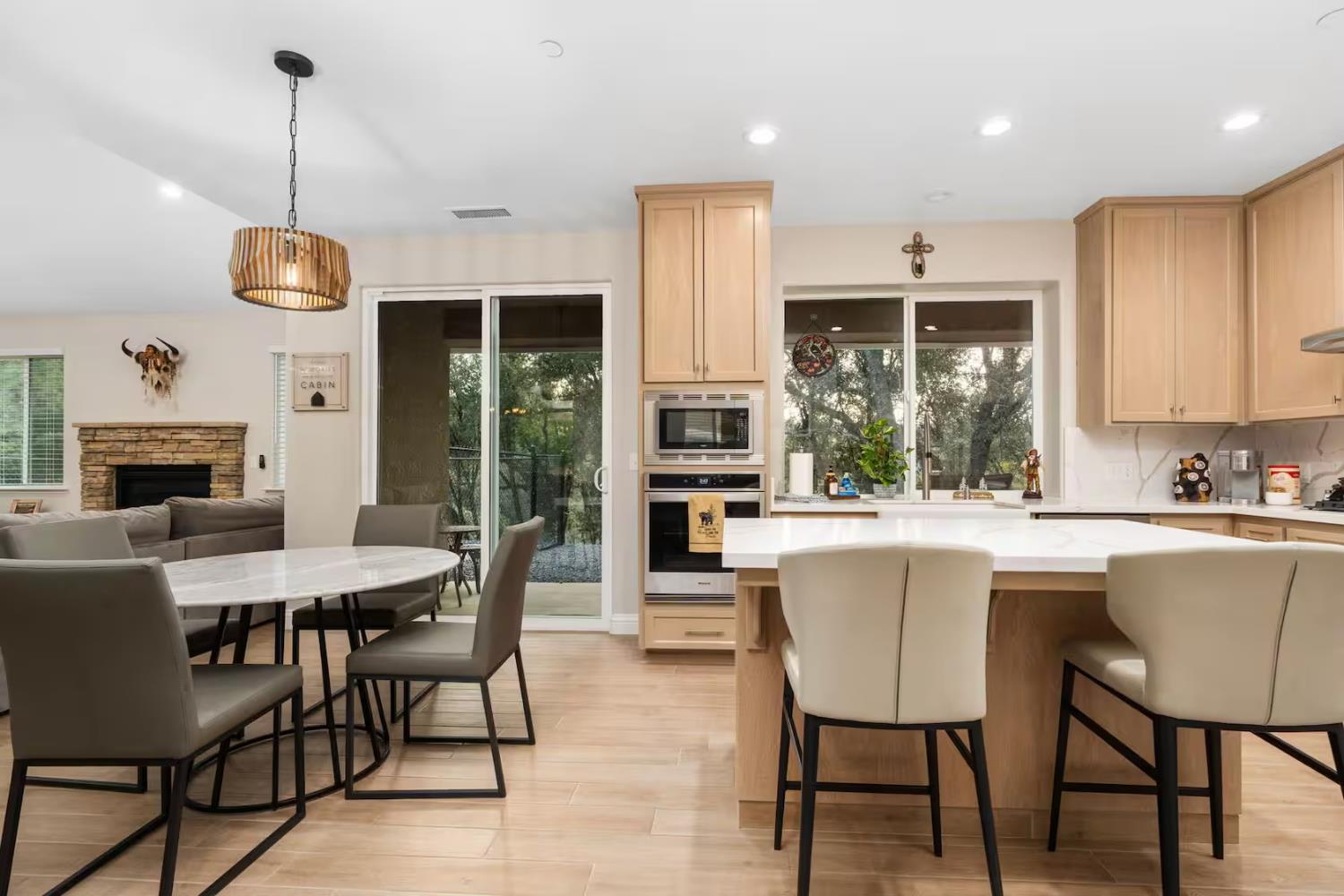 38614 Bon Veu Cir, Oakhurst, CA 93644