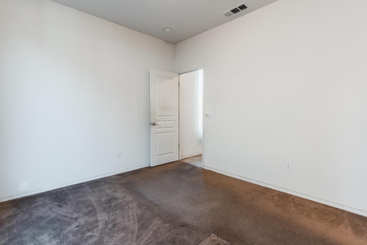5145 E Benjamin Ave, Fresno, CA 93727