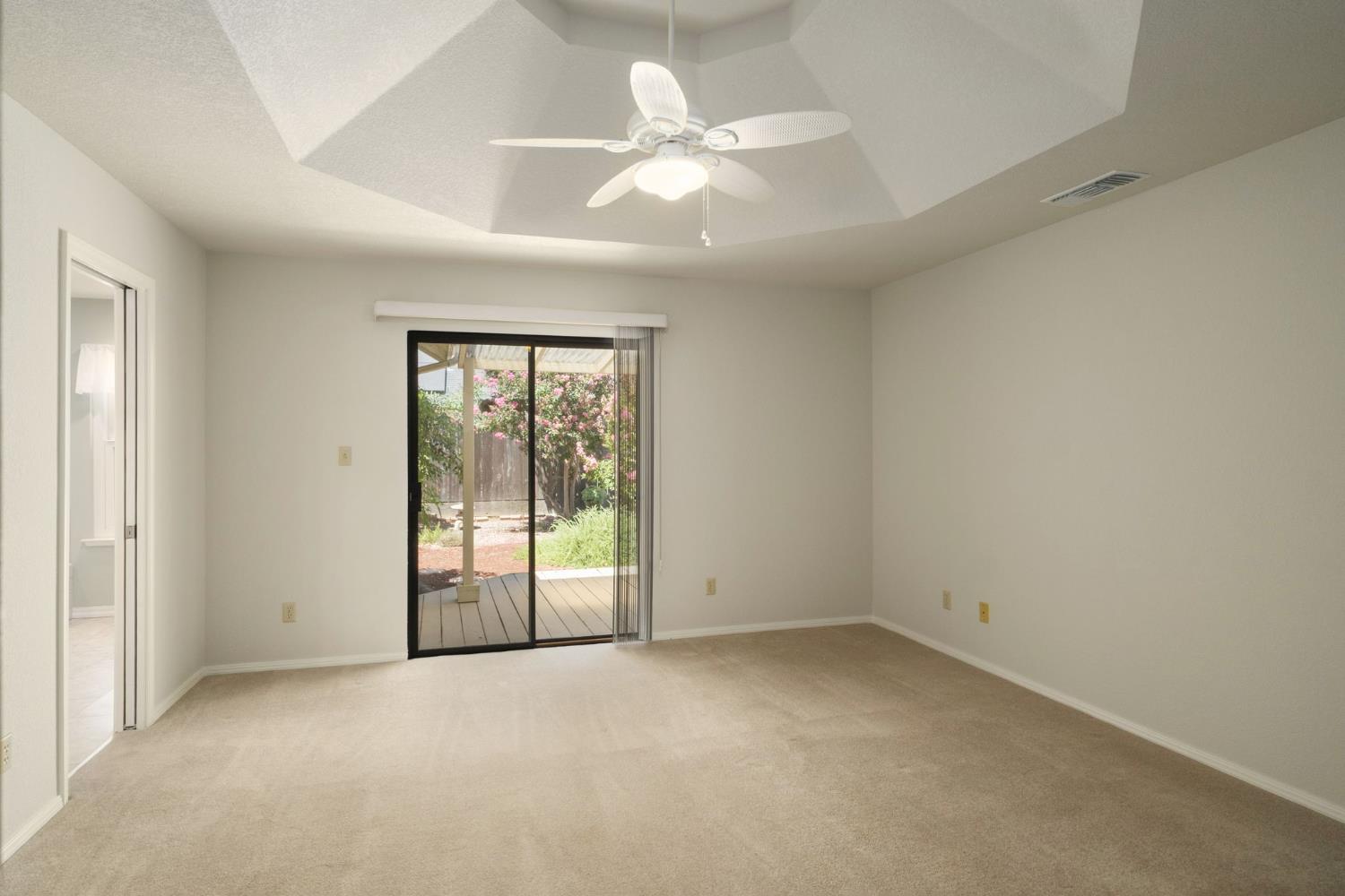 4246 W Los Altos Ave, Fresno, CA 93722