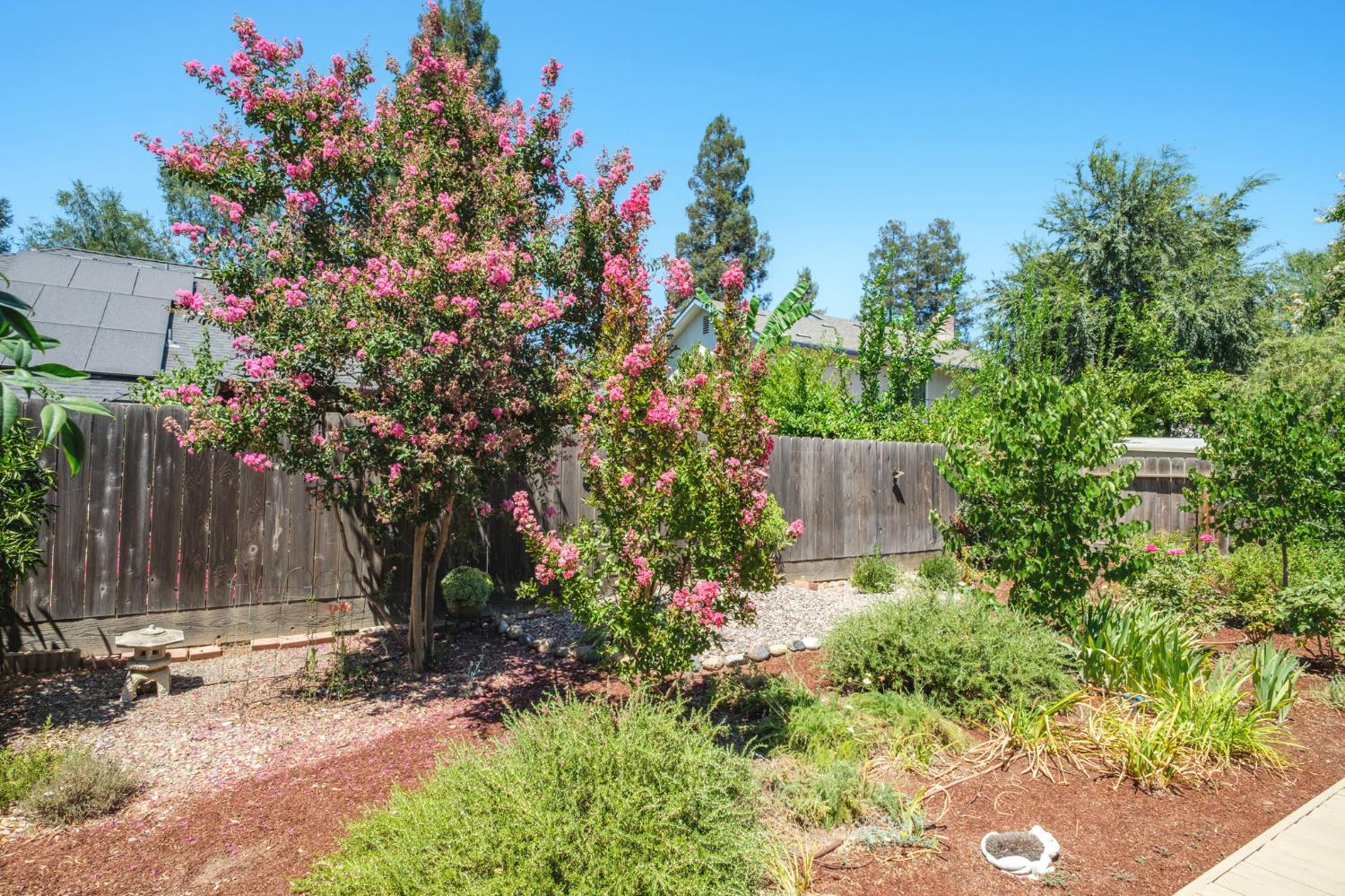 4246 W Los Altos Ave, Fresno, CA 93722