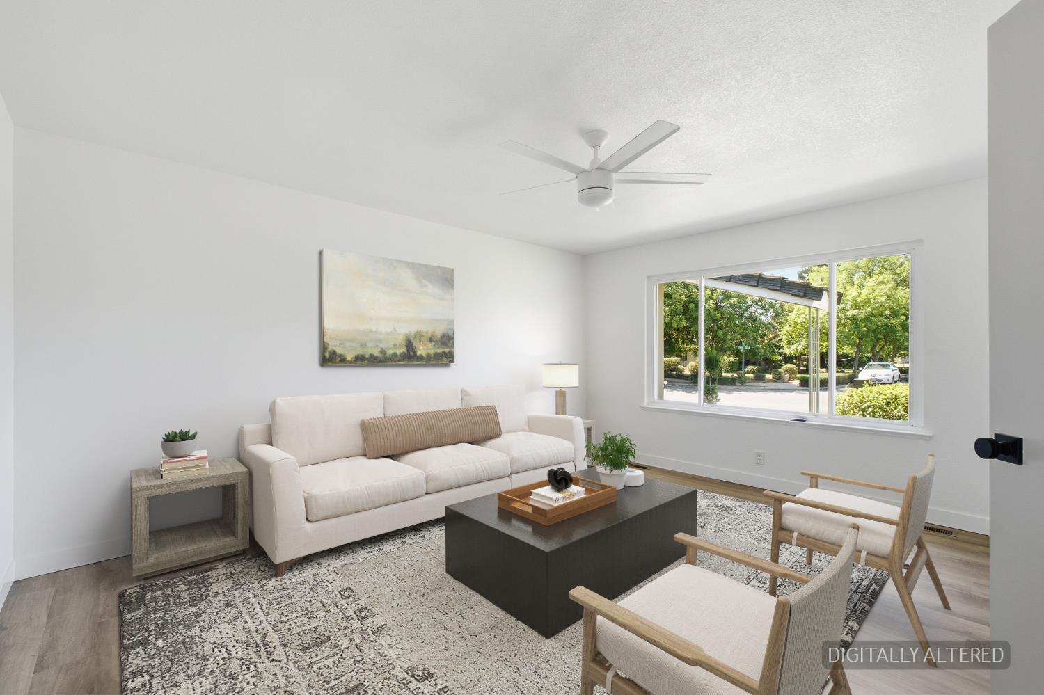 744 W Palo Alto Ave, Fresno, CA 93704