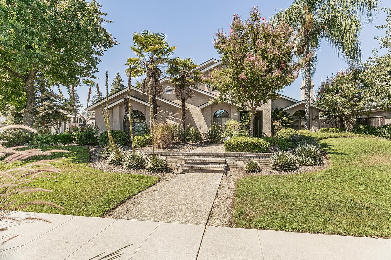 1074 E Cole, Fresno, CA 93720