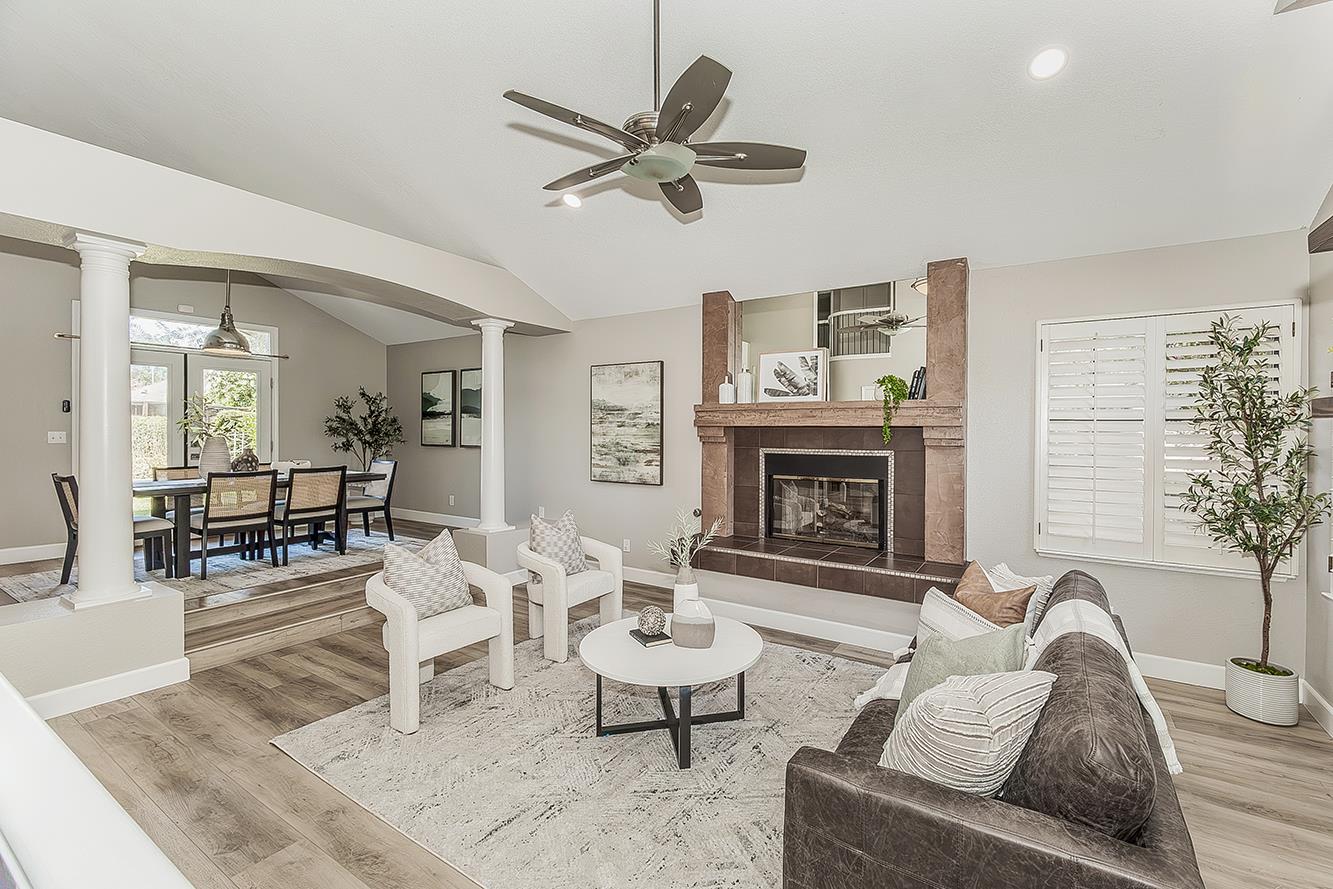 1074 E Cole, Fresno, CA 93720