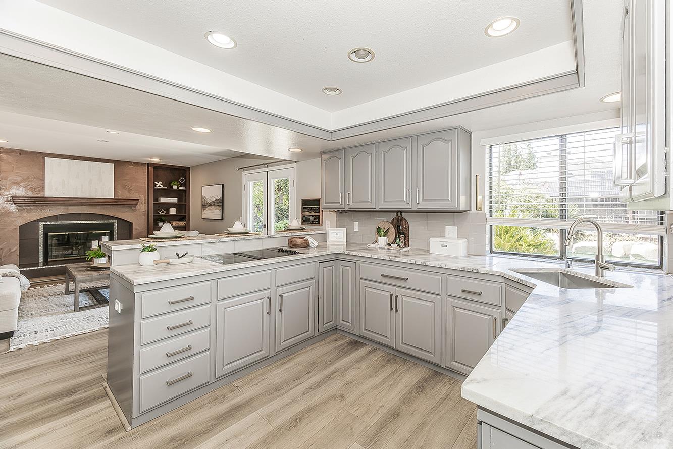 1074 E Cole, Fresno, CA 93720