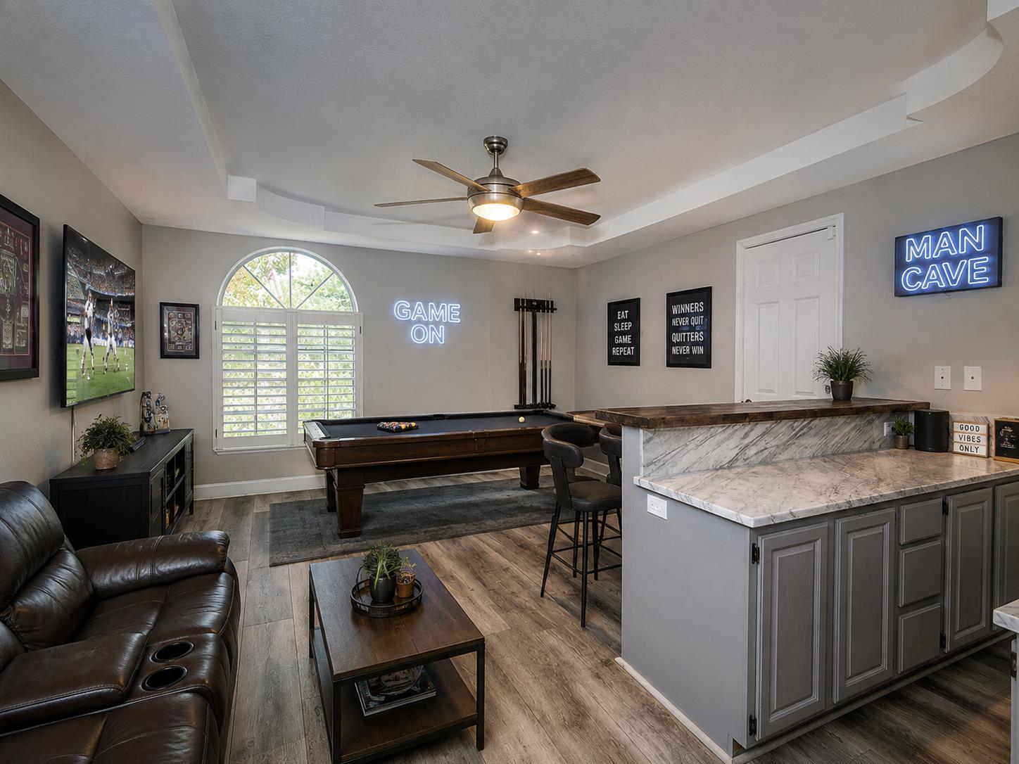 1074 E Cole, Fresno, CA 93720
