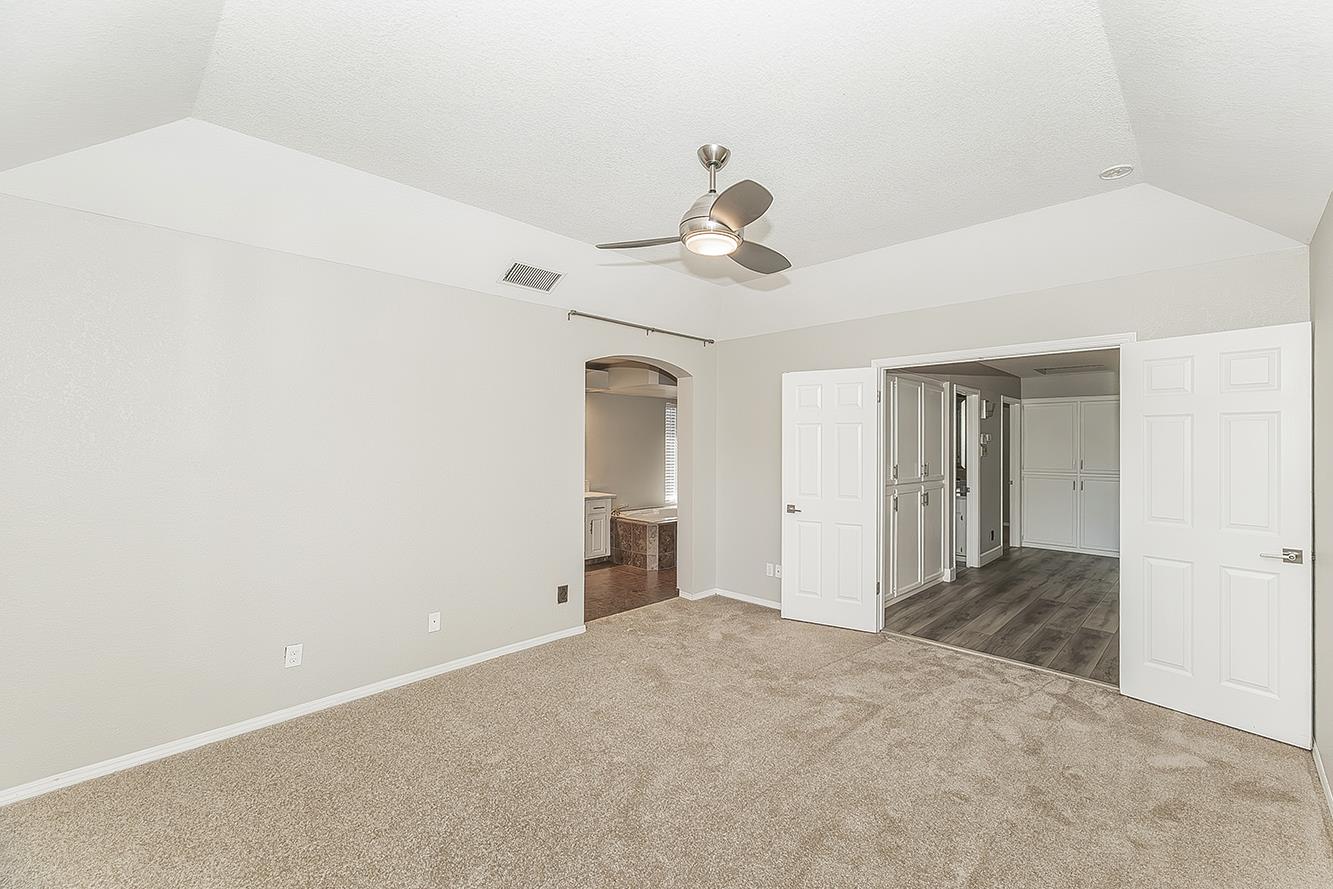 1074 E Cole, Fresno, CA 93720