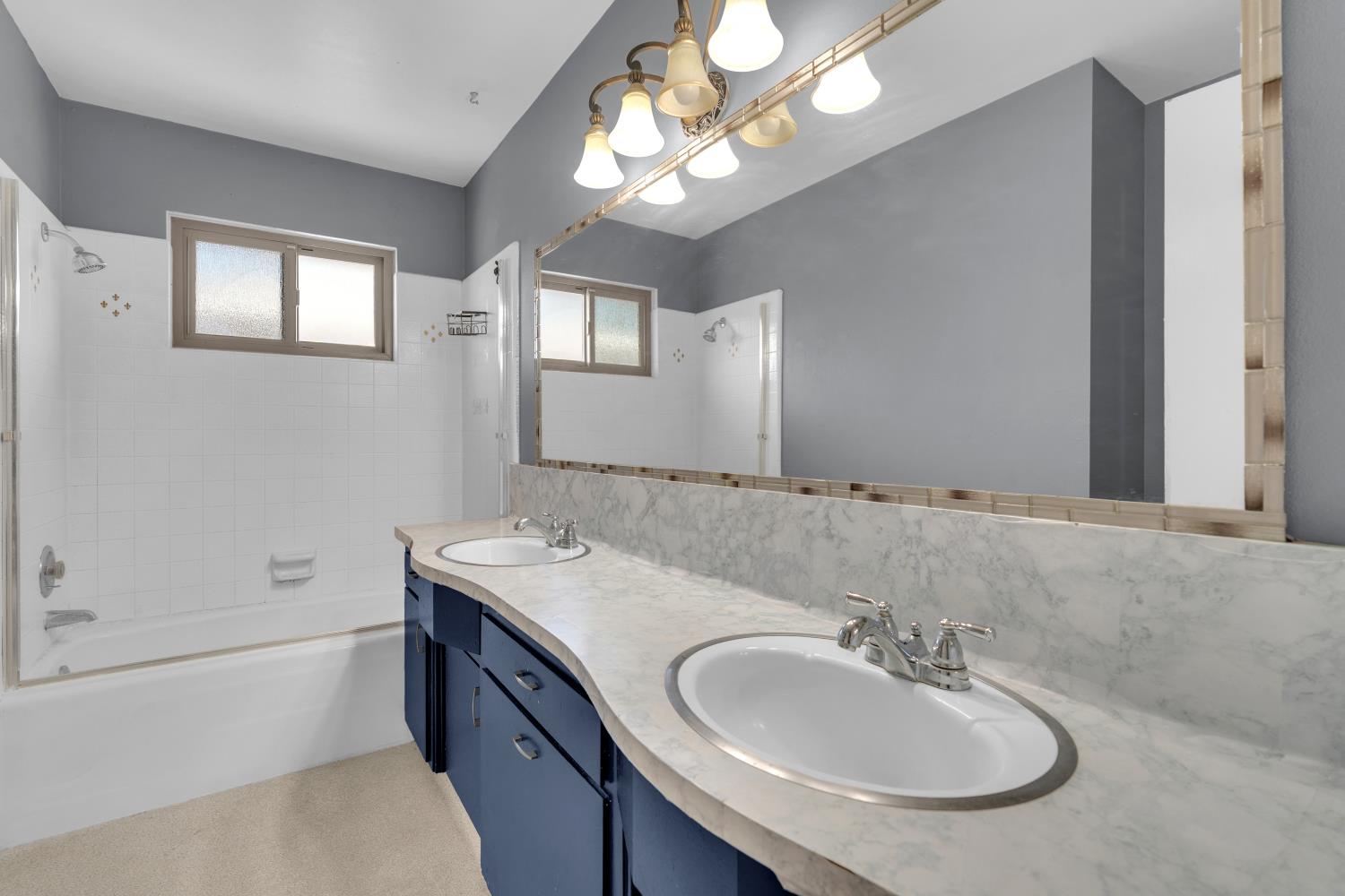 416 Krest St, Madera, CA 93637