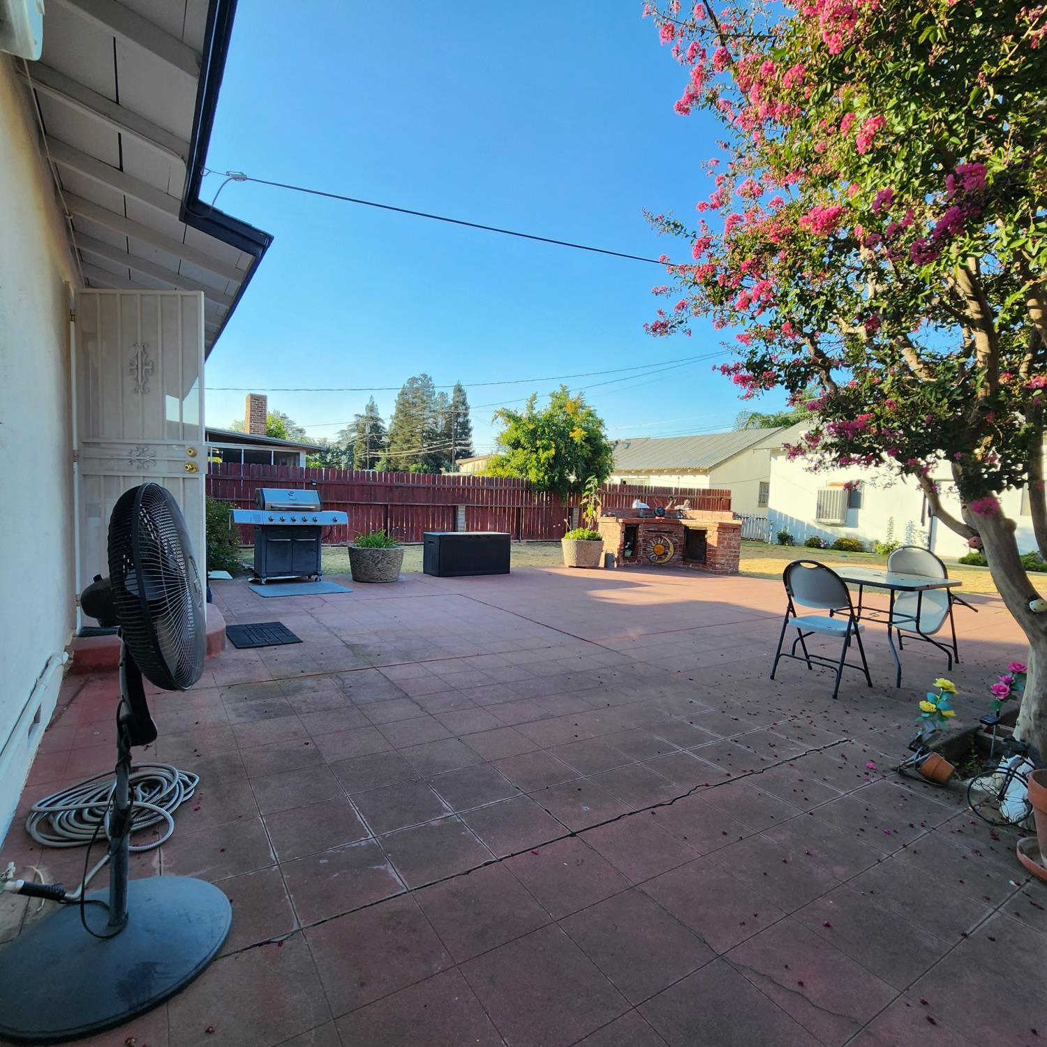 417 N O St, Madera, CA 93637