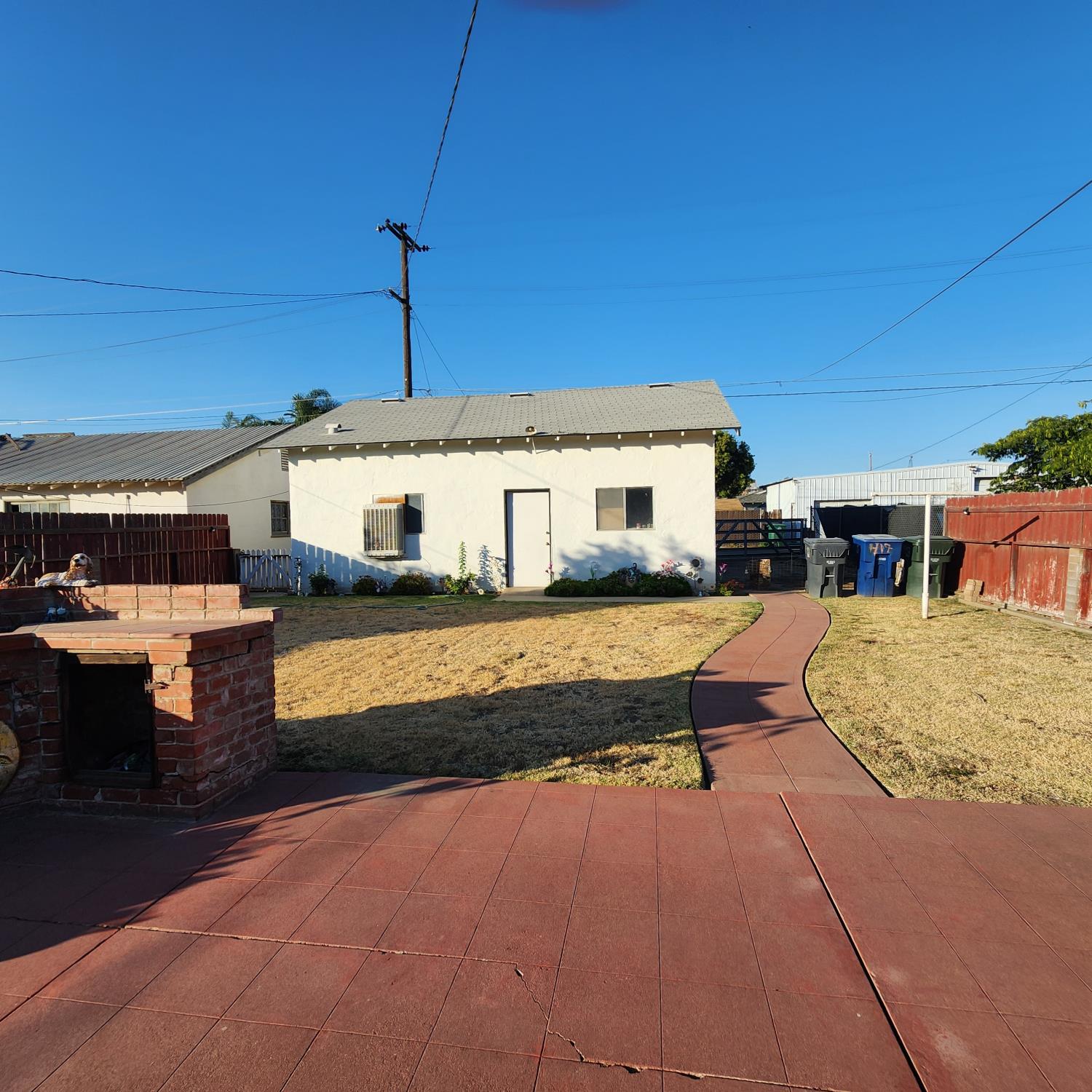 417 N O St, Madera, CA 93637