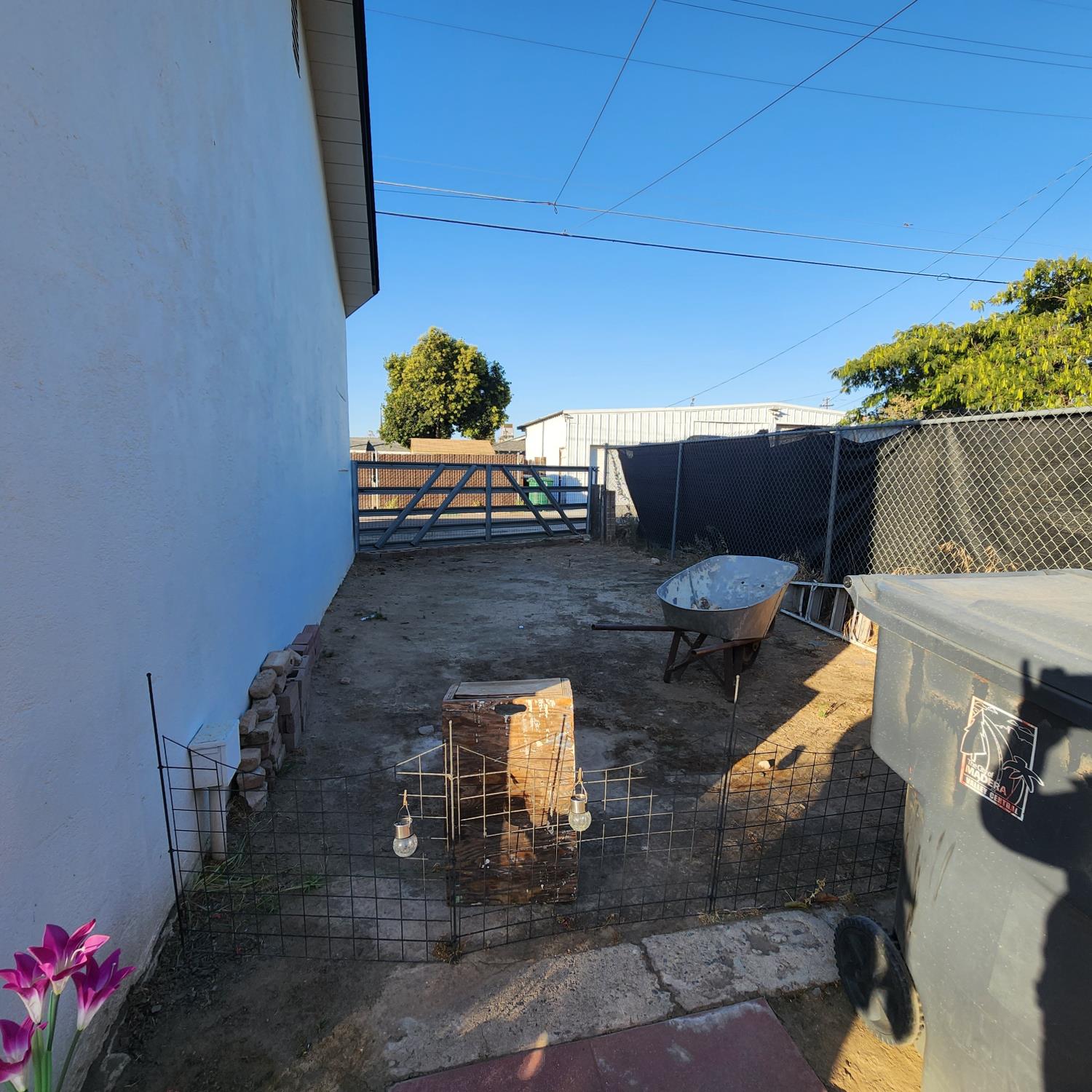 417 N O St, Madera, CA 93637