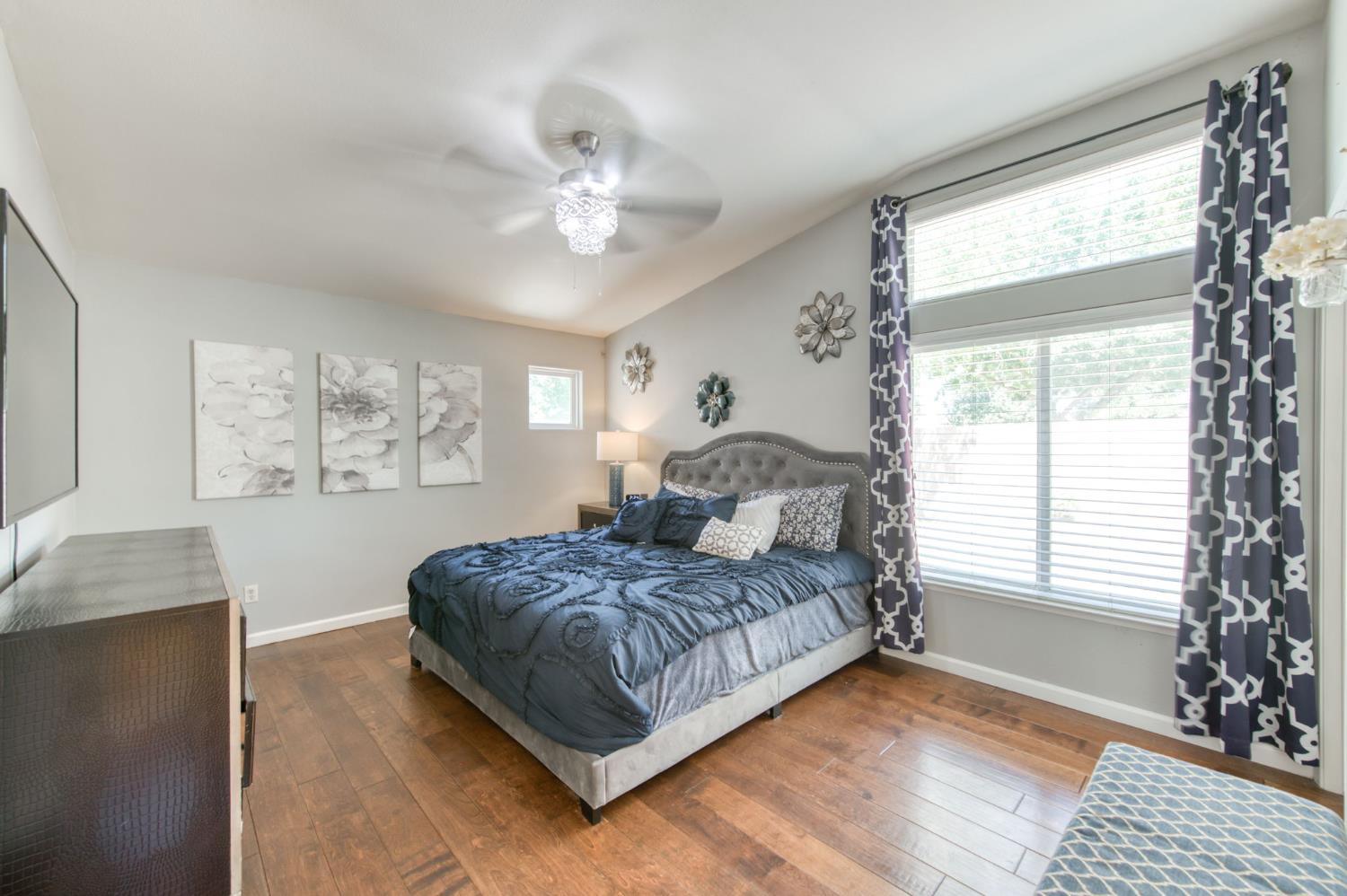 2444 N Tracy N, Fresno, CA 93722
