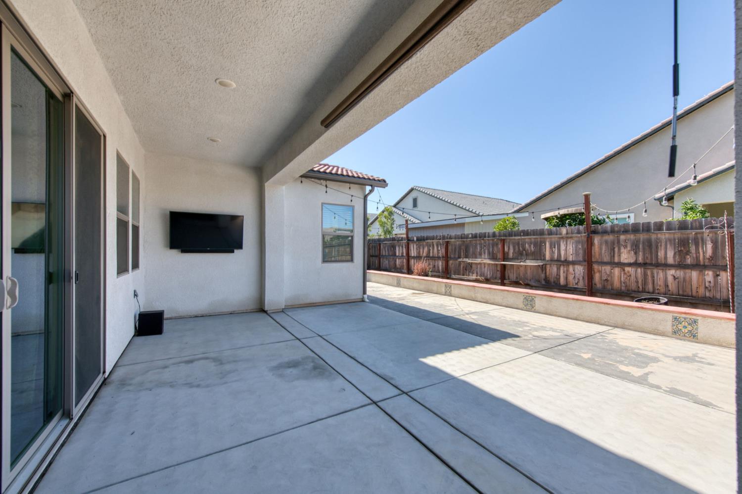 2713 Vermont Ave, Clovis, CA 93619
