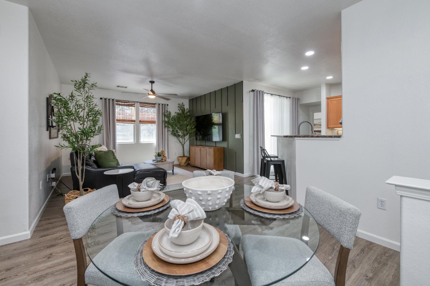 2095 Boccioni Ln, Clovis, CA 93611