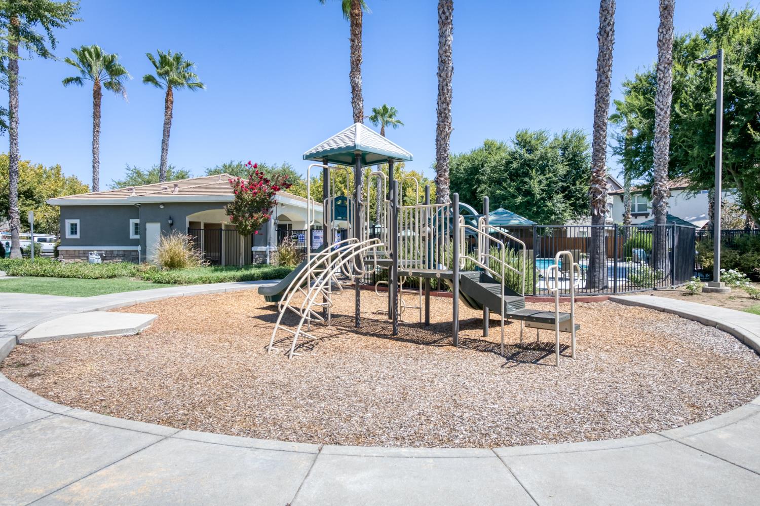 2095 Boccioni Ln, Clovis, CA 93611