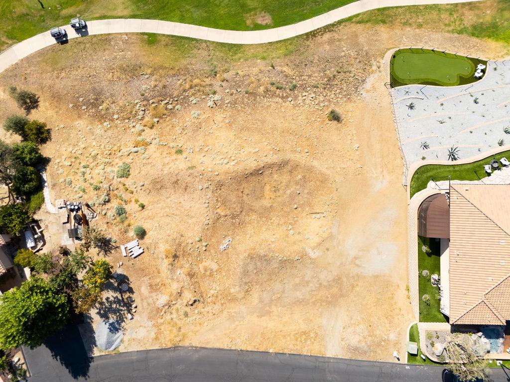 22384 Masters Dr, Friant, CA 93626