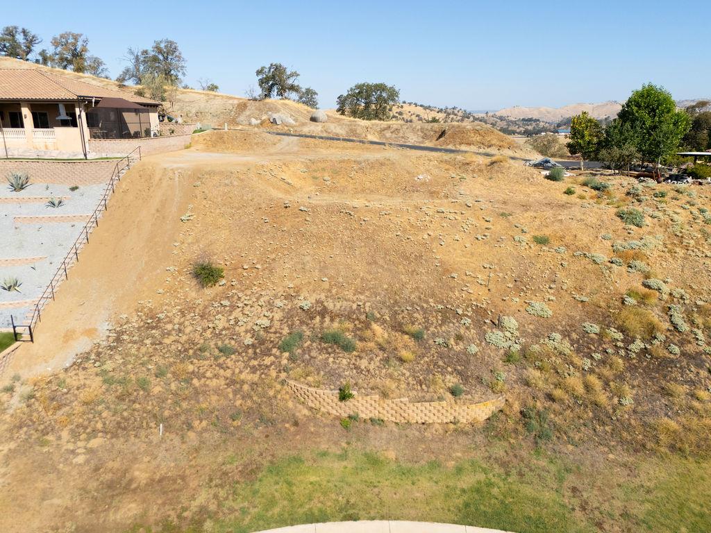 22384 Masters Dr, Friant, CA 93626