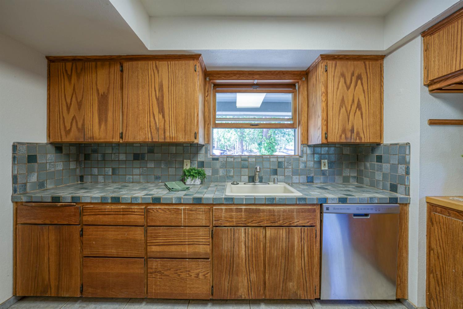 34315 Shaver Springs Rd, Auberry, CA 93602