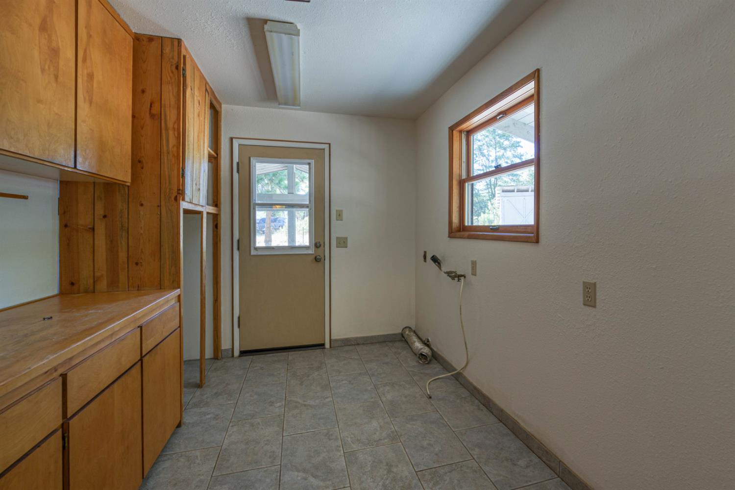 34315 Shaver Springs Rd, Auberry, CA 93602
