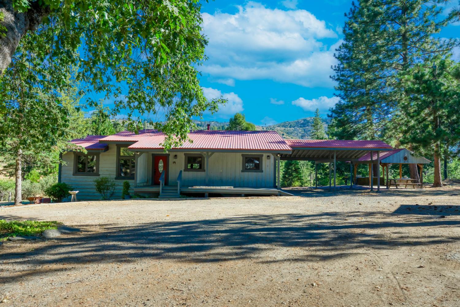 34315 Shaver Springs Rd, Auberry, CA 93602
