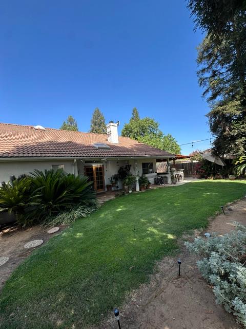 193 N N Laurel Ave, Clovis, CA 93611