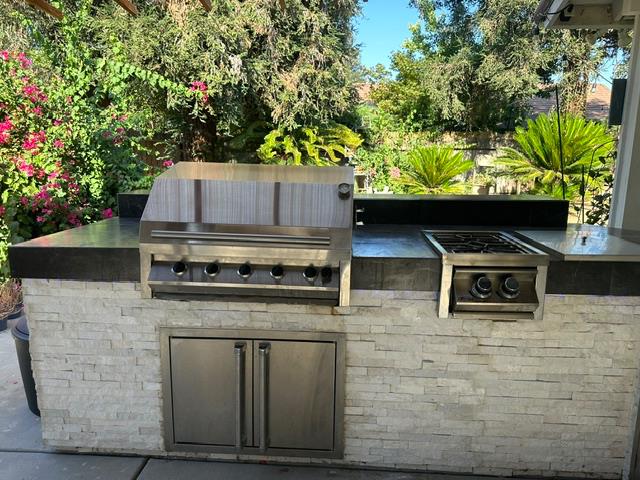 193 N N Laurel Ave, Clovis, CA 93611