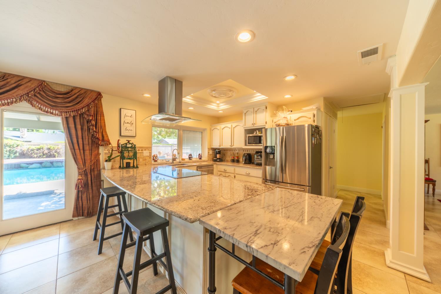 1626 W Mesa Ave, Fresno, CA 93711